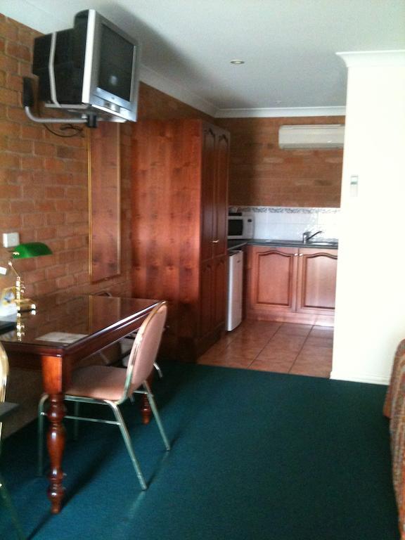 Cobar Town & Country Motor Inn Kültér fotó